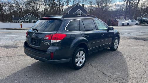 2011 Subaru Outback 2.5 i Premium