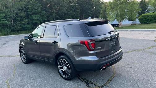 2016 Ford Explorer Sport