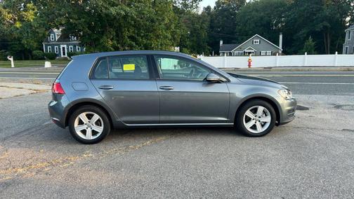2017 Volkswagen Golf TSI Wolfsburg Edition 4-Door