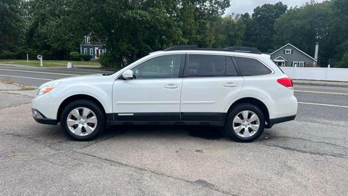 2011 Subaru Outback 3.6 R Limited