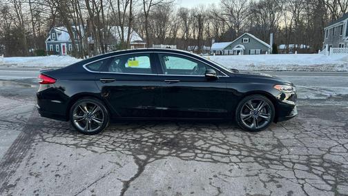 2017 Ford Fusion Sport
