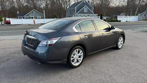 2012 Nissan Maxima S