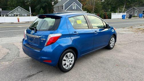 2012 Toyota Yaris LE