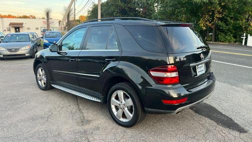 2010 Mercedes-Benz M-Class 4MATIC