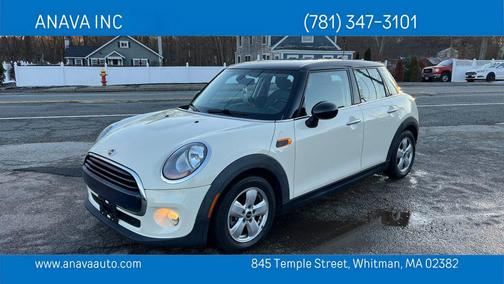 2017 MINI Hardtop Cooper