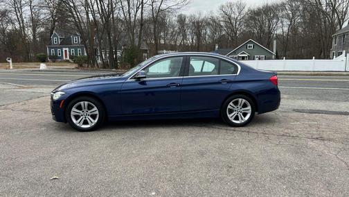 2018 BMW 330 xDrive