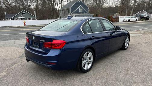 2018 BMW 330 xDrive