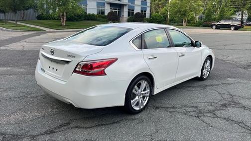 2013 Nissan Altima 3.5 SV