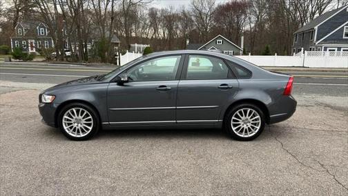 2010 Volvo S40 2.4i