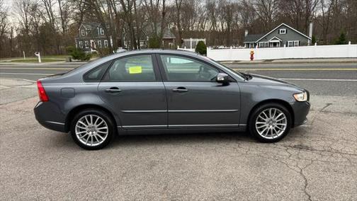 2010 Volvo S40 2.4i