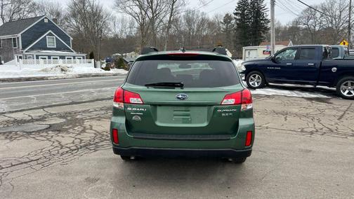 2011 Subaru Outback 3.6 R Limited
