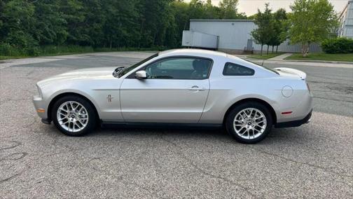 2012 Ford Mustang V6 Premium