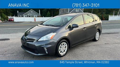 2013 Toyota Prius v Two