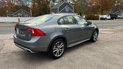 2016 Volvo S60 Cross Country T5 Platinum