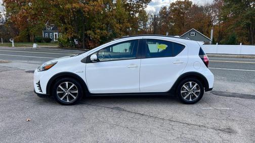 2018 Toyota Prius c Two