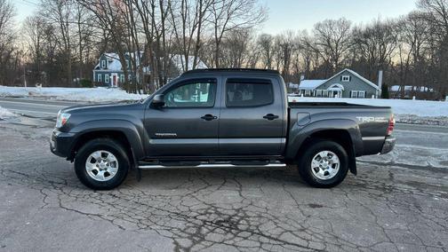 2014 Toyota Tacoma Base