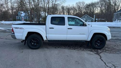 2015 Toyota Tacoma Base