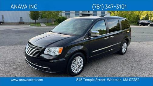 2015 Chrysler Town & Country Limited Platinum