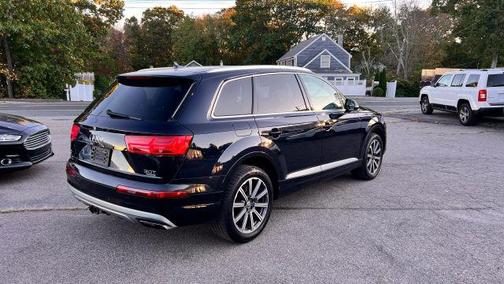 Blue 2017 Audi Q7 3.0T Premium Plus