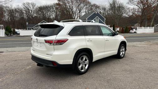 2015 Toyota Highlander Limited Platinum