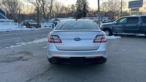 2016 Ford Taurus Limited