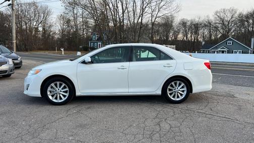 2014 Toyota Camry XLE