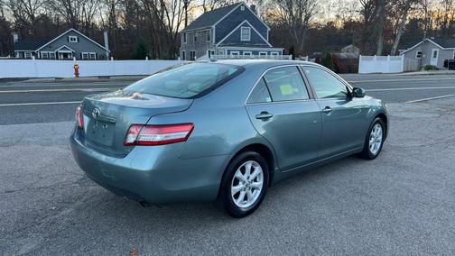 2011 Toyota Camry SE
