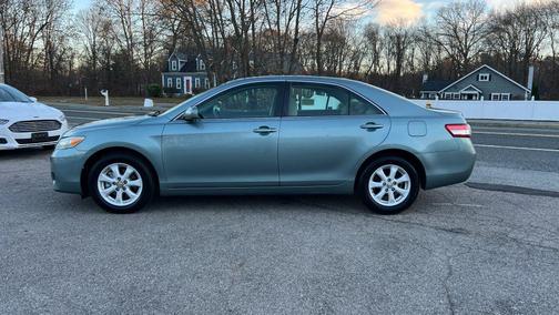 2011 Toyota Camry SE