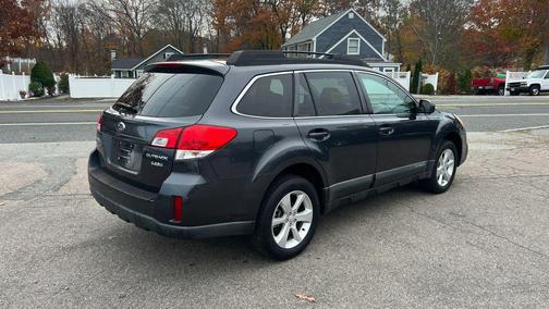 2013 Subaru Outback 2.5i Premium