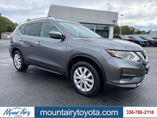 2017 Nissan Rogue S