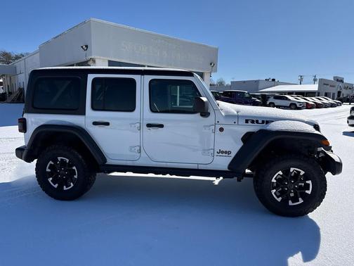 2025 Jeep Wrangler Rubicon