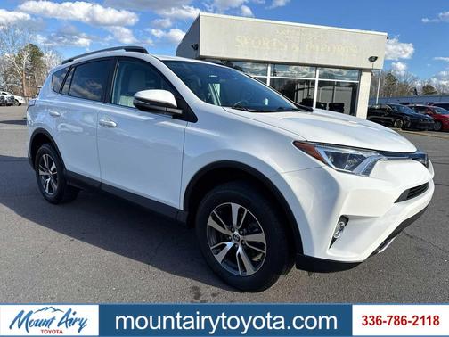 2018 Toyota RAV4 XLE