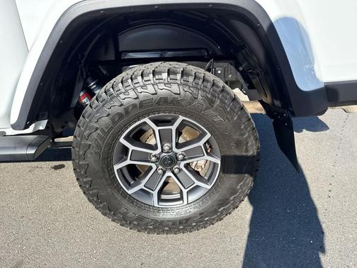 2021 Jeep Gladiator Mojave 4X4