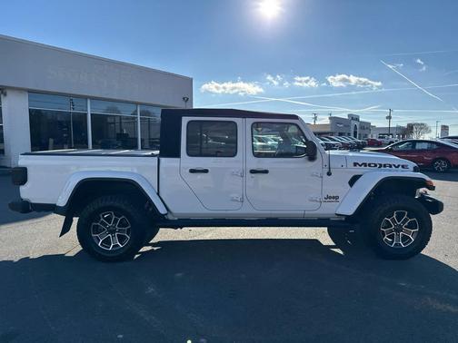 2021 Jeep Gladiator Mojave 4X4