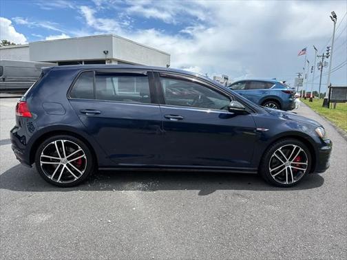 2017 Volkswagen Golf GTI 2.0T S 4-Door