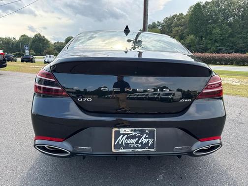 2024 Genesis G70 2.5T AWD