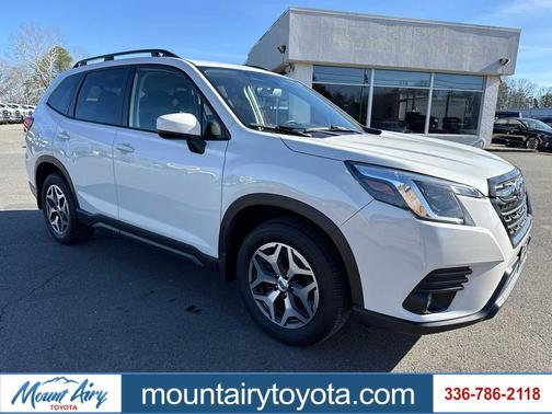 2024 Subaru Forester Premium