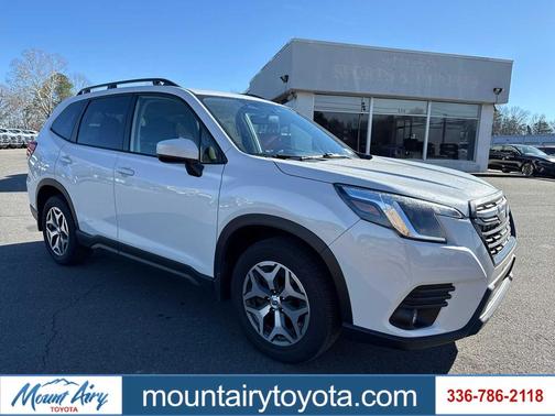 2024 Subaru Forester Premium