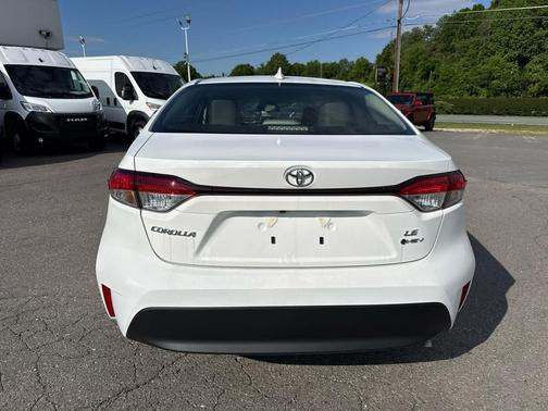 Ice Cap 2026 Toyota Corolla Hybrid LE