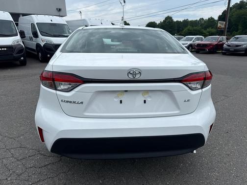 Ice Cap 2026 Toyota Corolla LE