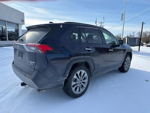 2022 Toyota RAV4 Limited