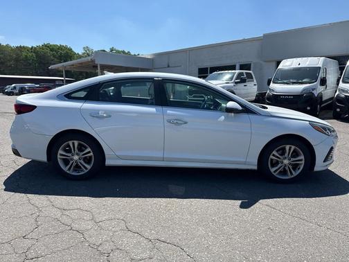 Quartz White Pearl 2019 Hyundai SONATA SEL