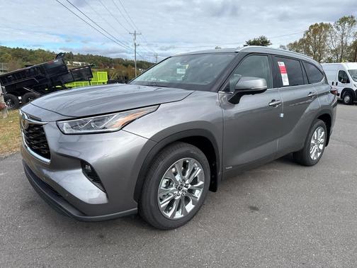 2025 Toyota Highlander Hybrid Limited