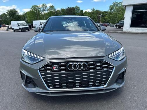2023 Audi A4 45 S line Premium Plus