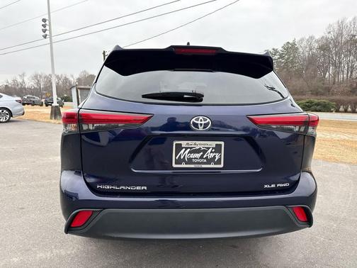 2023 Toyota Highlander XLE