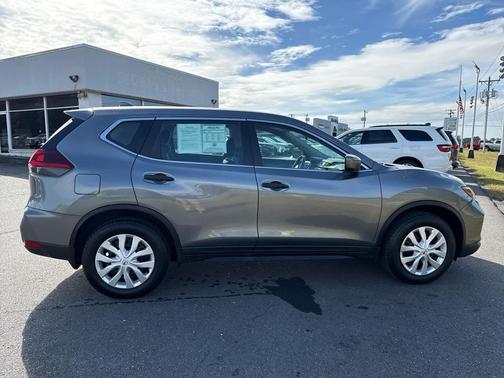2020 Nissan Rogue S