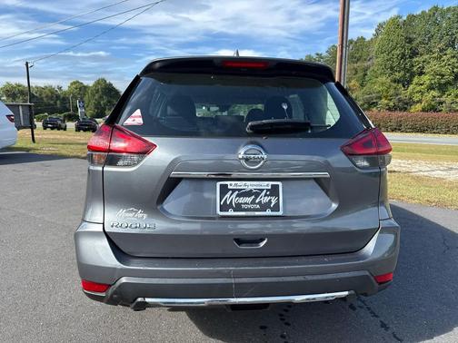 2020 Nissan Rogue S