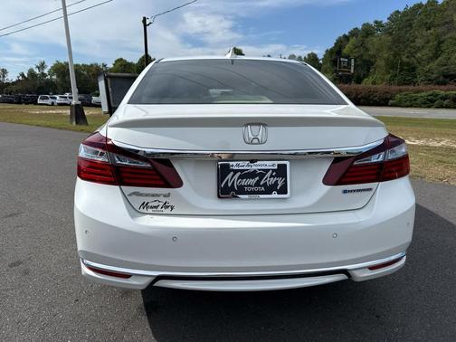 2017 Honda Accord Hybrid Touring