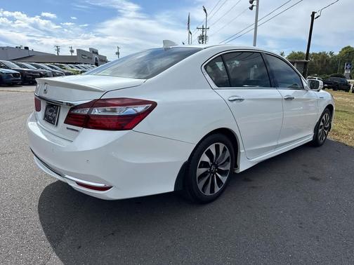 2017 Honda Accord Hybrid Touring