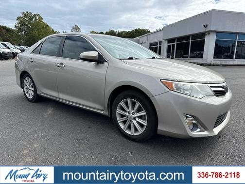 2014 Toyota Camry XLE